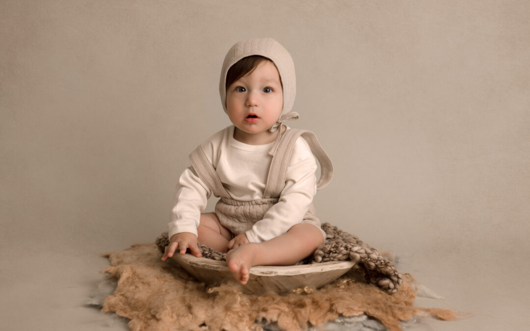 Top 10 Creative Baby Boy Photoshoot Ideas: From Newborns to One-Year-Olds